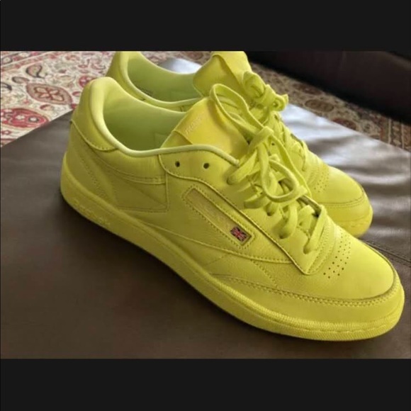 RARE REEBOK CLUB C 85 X Tres Rasche collab men’s - Picture 3 of 5